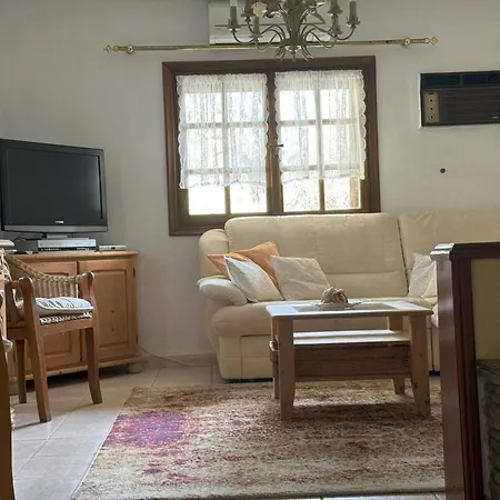 Nyaraló Erika View *