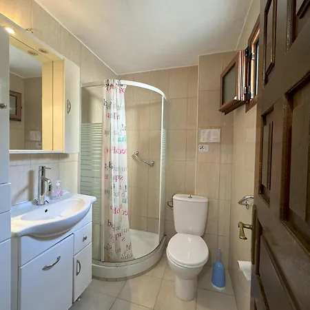 بيت للعطل Erika View